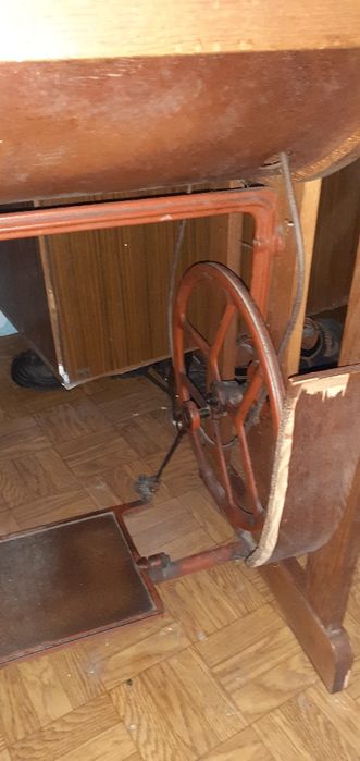 Maszyna do szycia lucznik