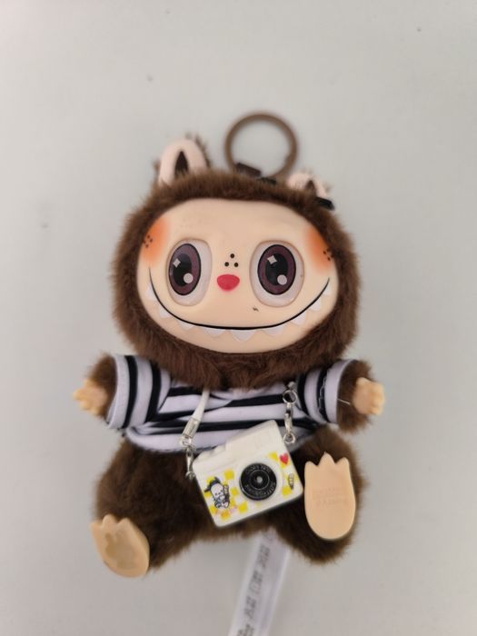 Labubu Edycja Limitowana Ściągane Ubranko Pluszak Brelok Maskotka