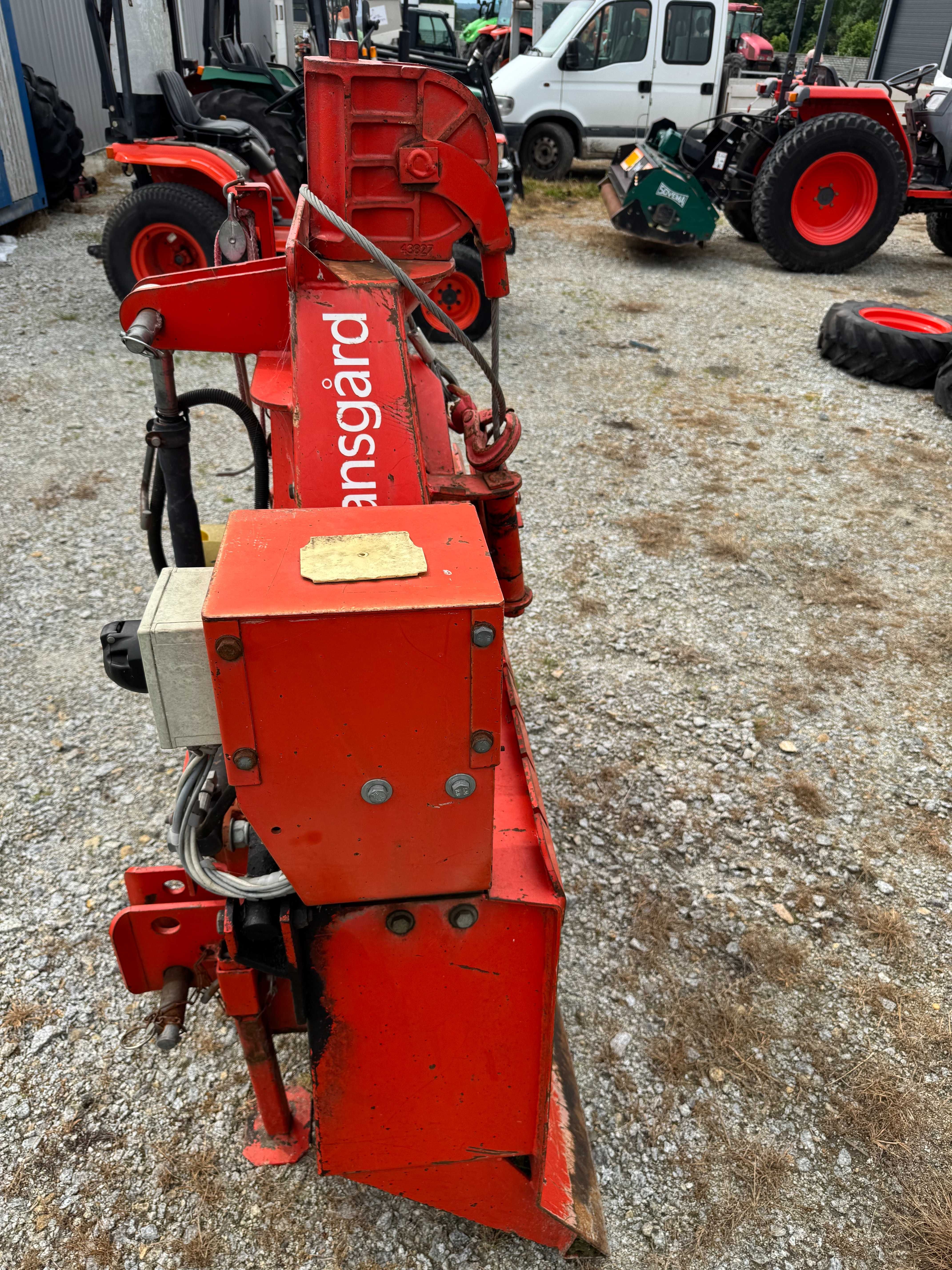 Wyciagarka do traktora PILOT,lasu,drzewa,LKT,,massey,fend,holland,same