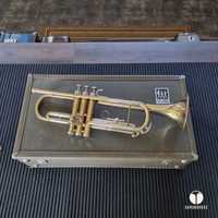 C. G. Conn 77B Connquest Trumpet, USA trąbka futerał ustnik