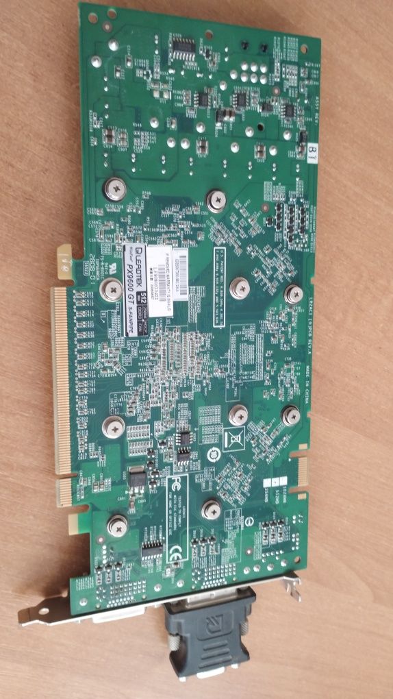 Відеокарта leadtek px9600gt