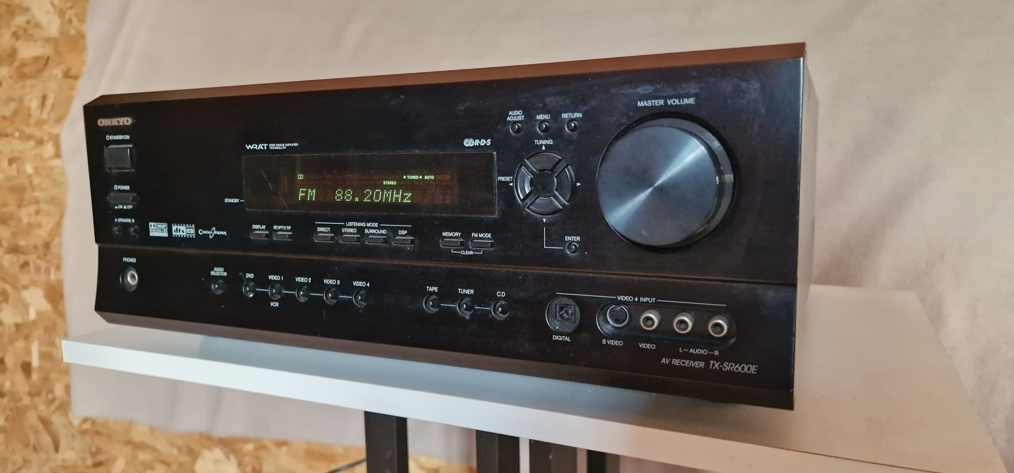 Amplificador AV 5.1 ONKYO SR-600E