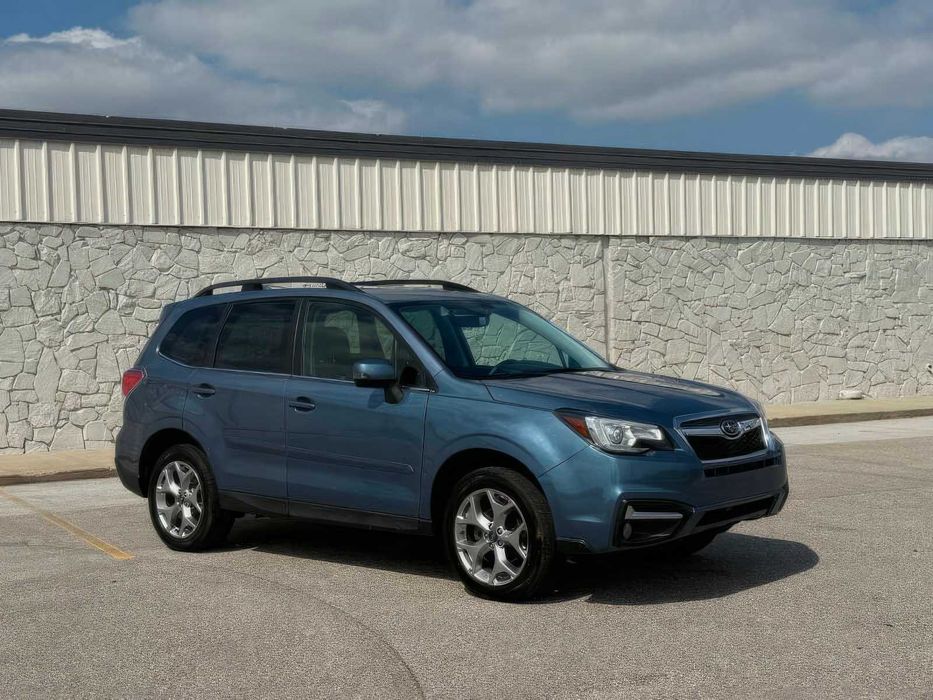 Subaru Forester      2018