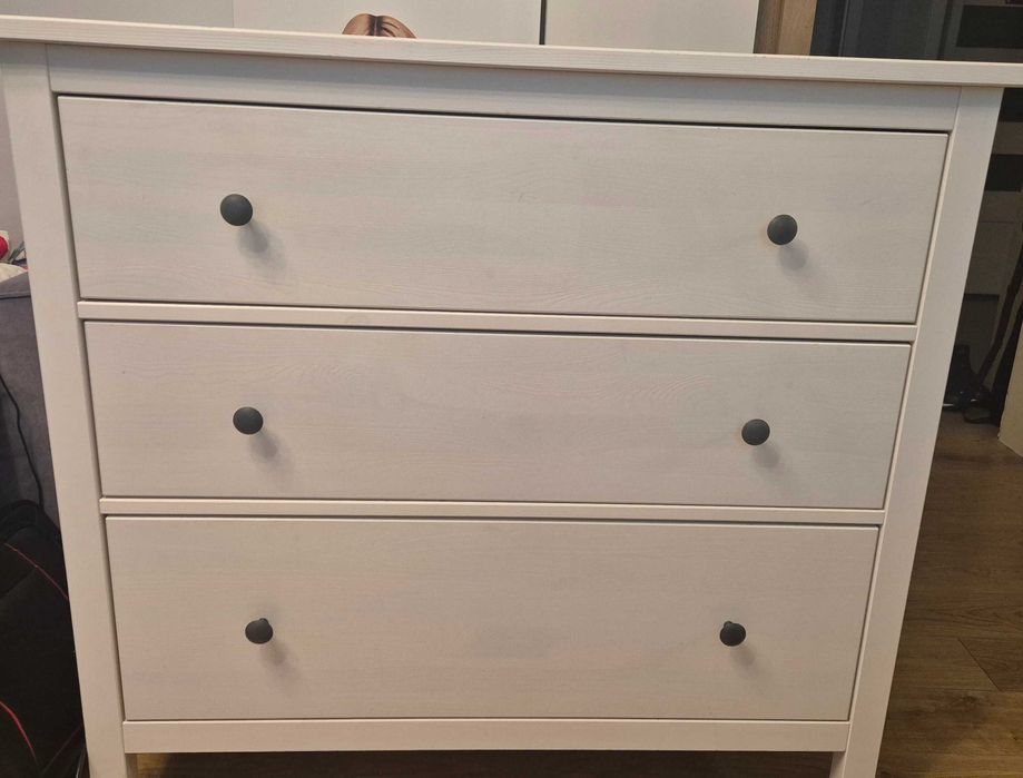 Komoda Ikea Hemnes