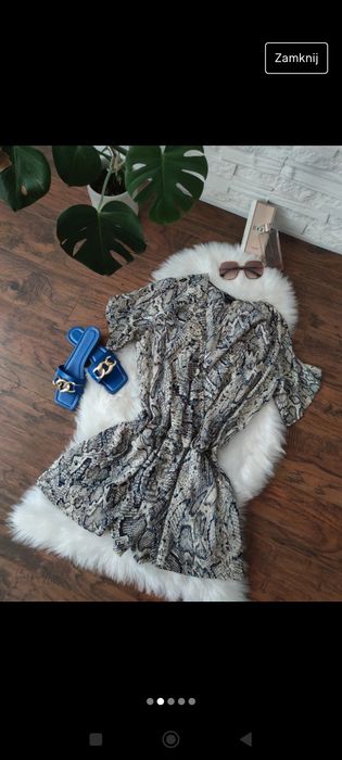 Lindex Kimono Boho Kombinezon wężowy Luźny krój Kopertowy dekolt 
Rozm