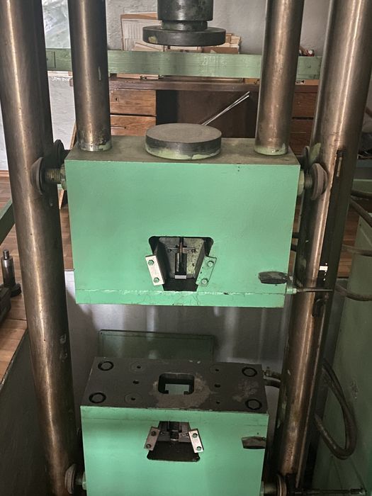 Розривна машина Р-100