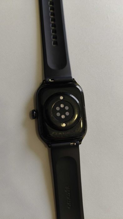 Smartwatch Amazfit GTS 4 + Braceletes