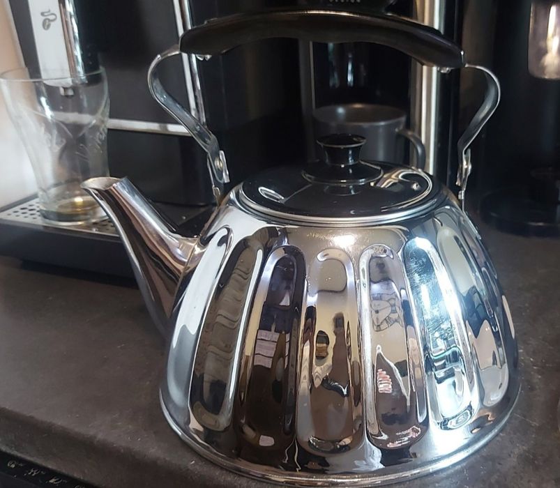 Czajnik stal nierdzewna wzór srebrny czarny Nowy