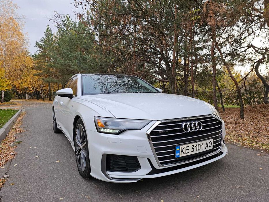 Майже новий автомобіль