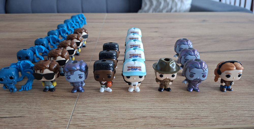 Kinder Joy Stranger Things zamianę/sprzedam