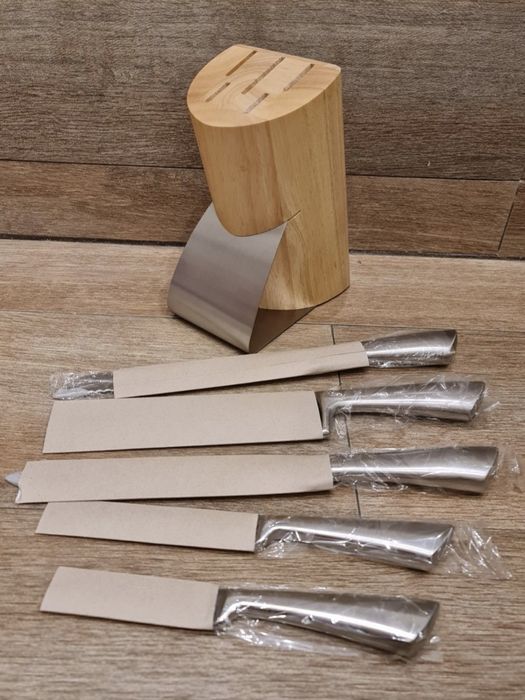 Zestaw noży w drewnianym bloku Bergner Reliant BG-4205-MM