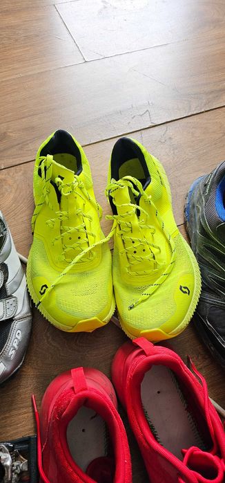 Sapatos desporto