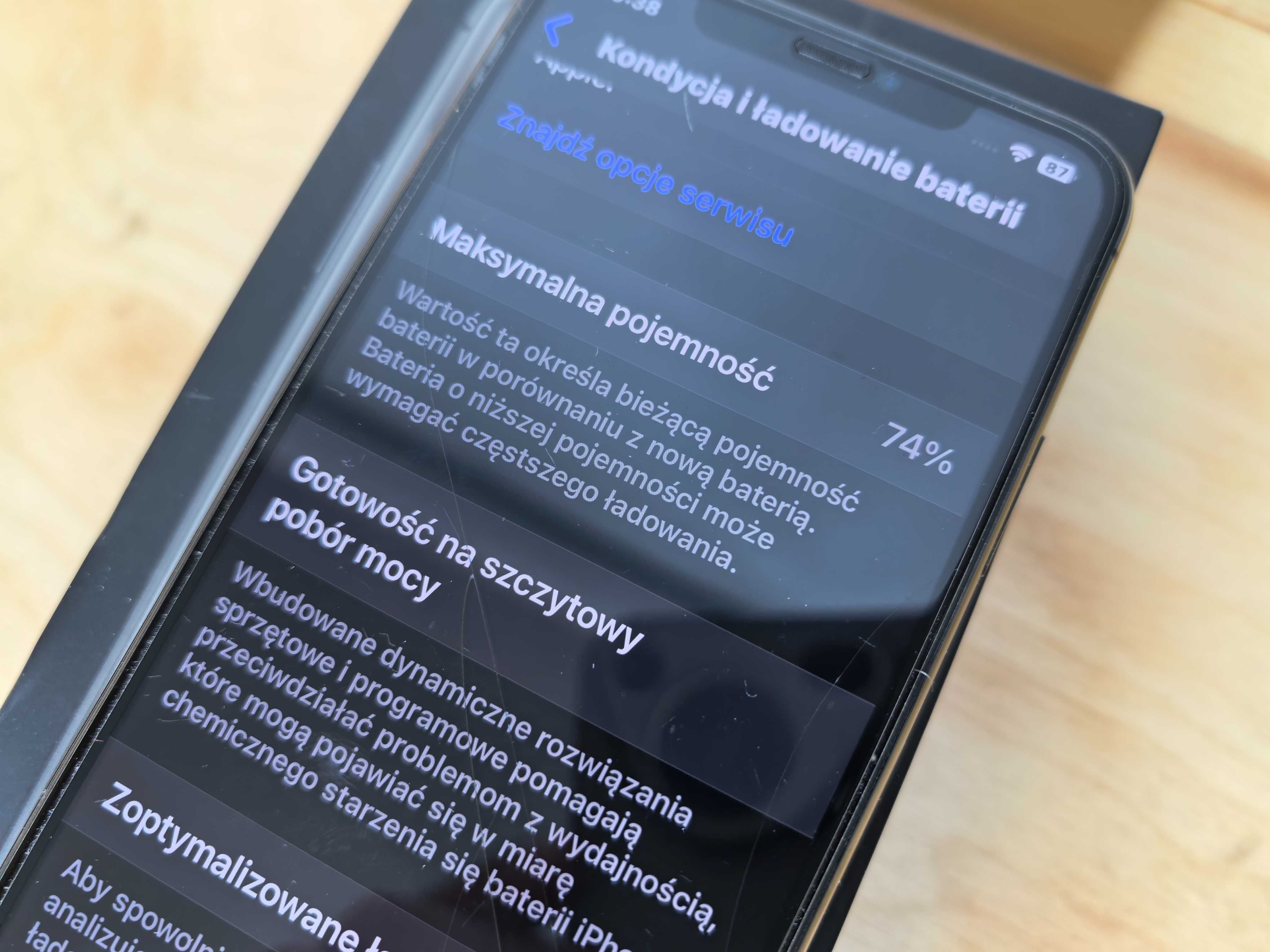 iPhone 11 PRO MAX pęknięty w 100% sprawny