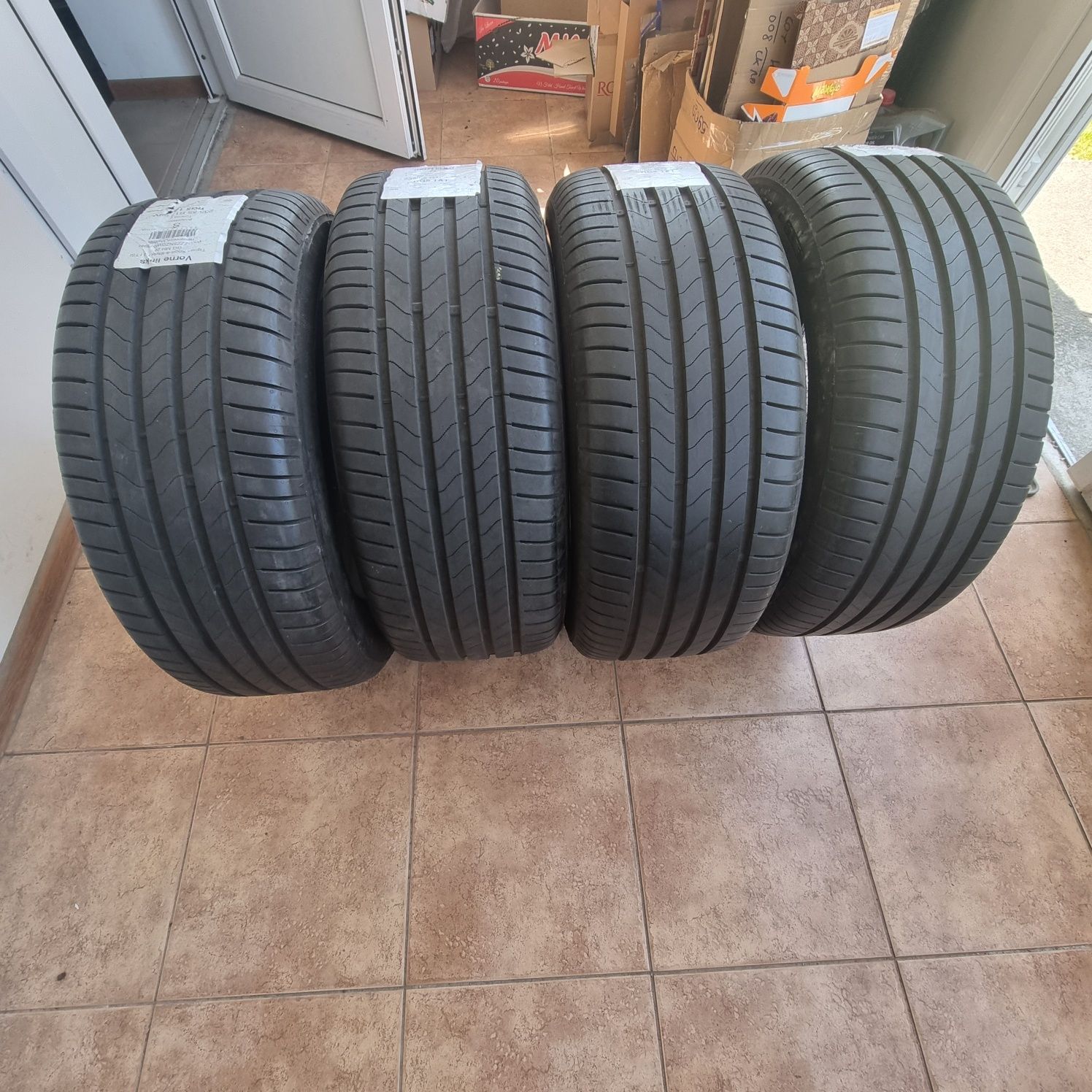 Шини 235/55R17 103Y Bridgestone Turanza 6, літо, стан нових
