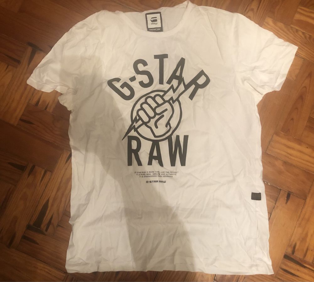 Várias tshirts tam XL  tam L Diesel e uma Gstar - Excelente estado