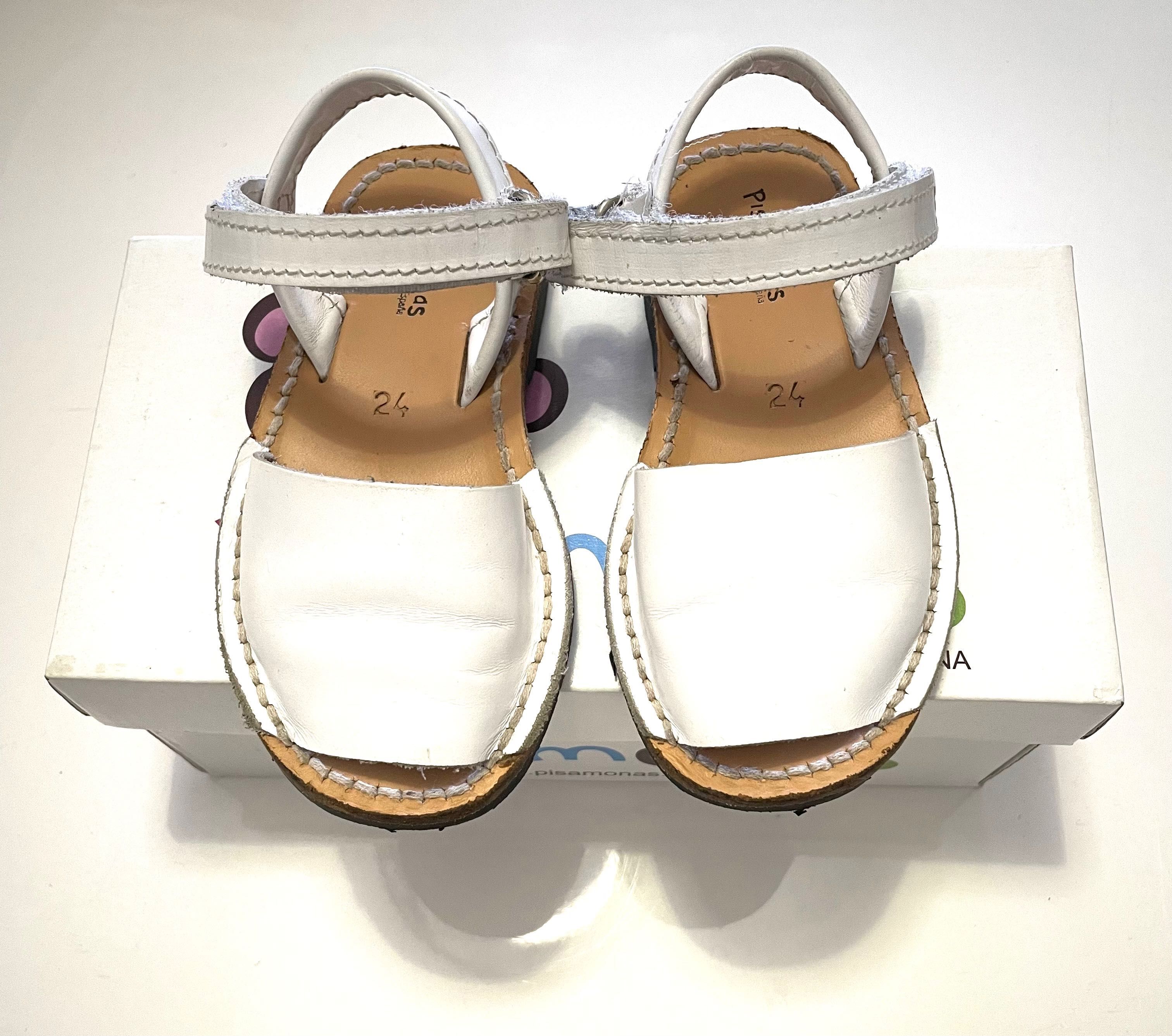Sandálias menorquinas brancas - tamanho 24 - Pisamonas