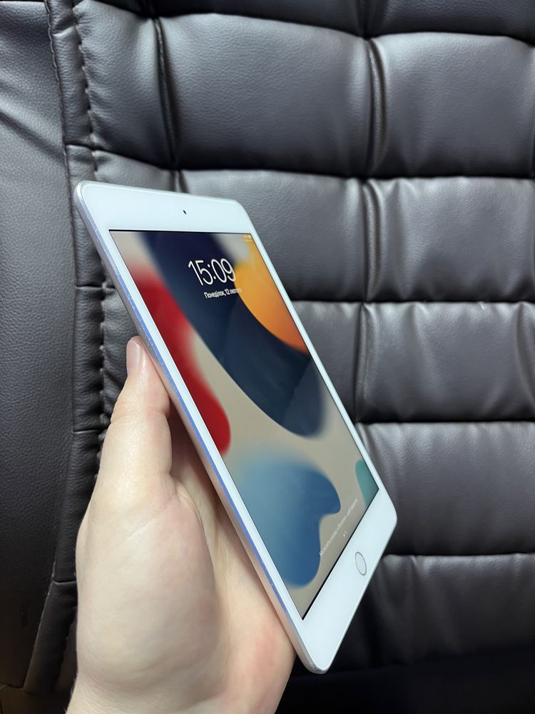 Ipad mini 4 128Gb WI-FI