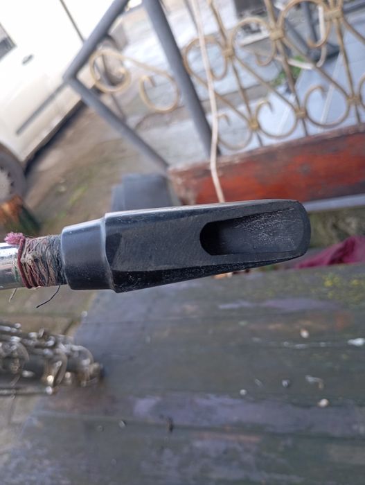 Продам саксофон.