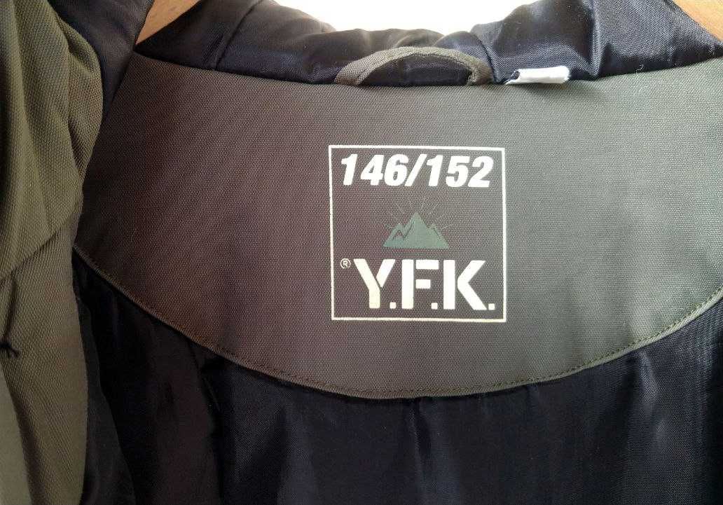 Зимняя куртка Y. F. K. в хорошем состоянии