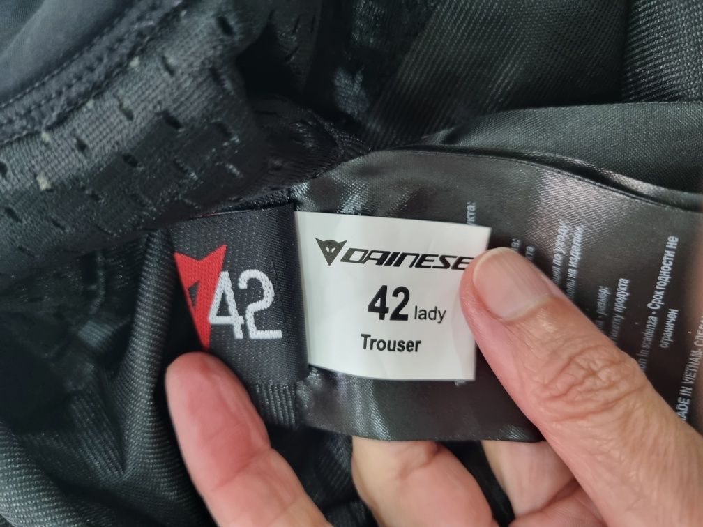 Calças senhora Dainese