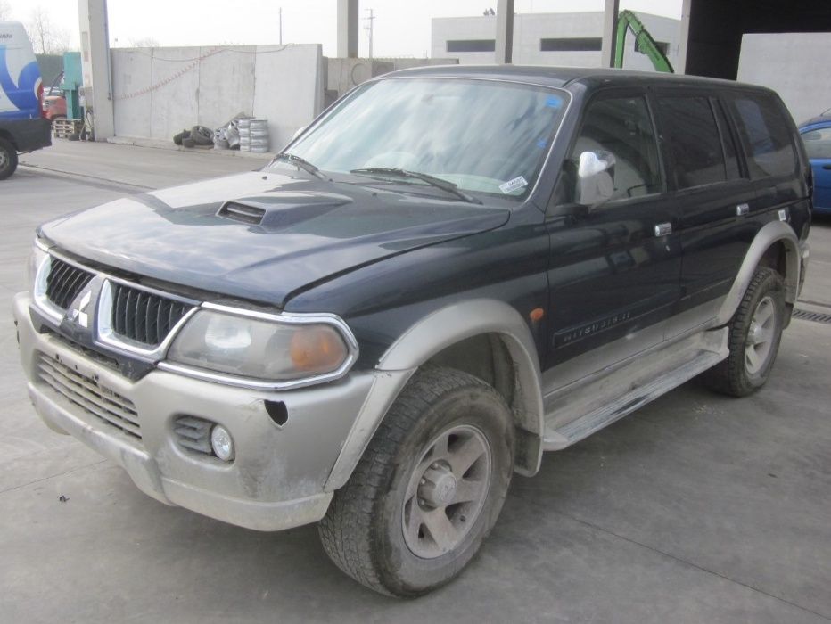 Mitsubishi Pajero Sportwagon - Peças