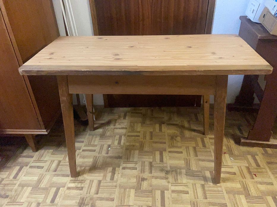 Máquina de tricotar Empisal knitmaster 360/260 K