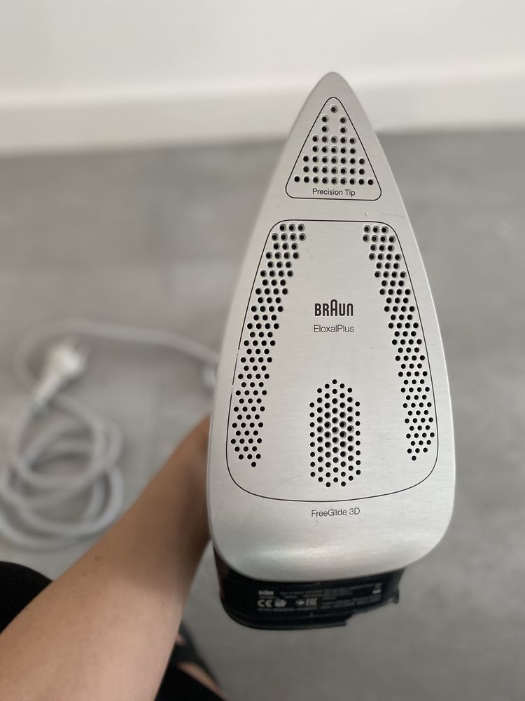 Ferro a Vapor BRAUN TexStyle 9 – Pouco Uso, Excelente Estado!