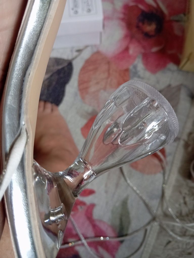 Piękne buty damskie 38