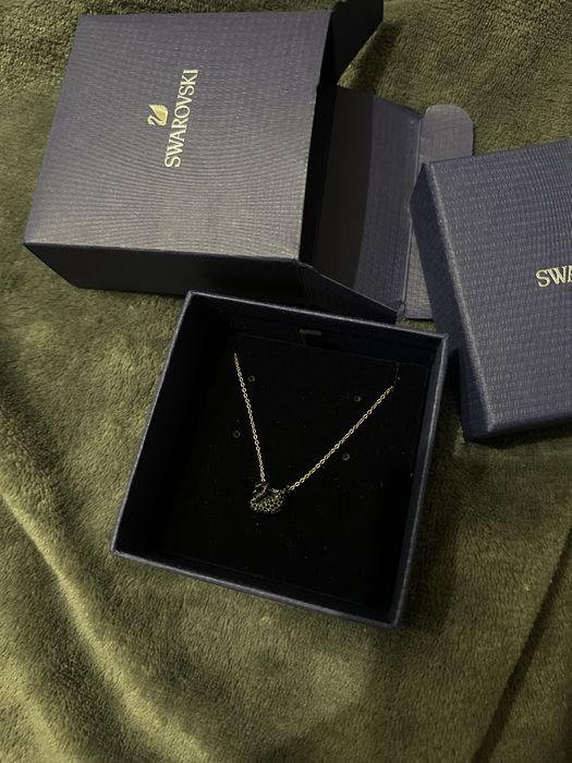 кулон swarovski.