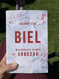 Kolory zła - Biel. Małgorzata Sobczak