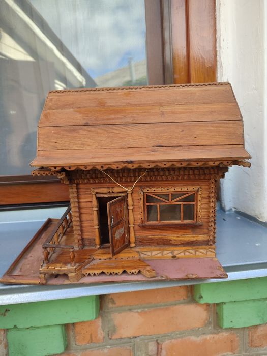 Продам скриньку дерев'яну