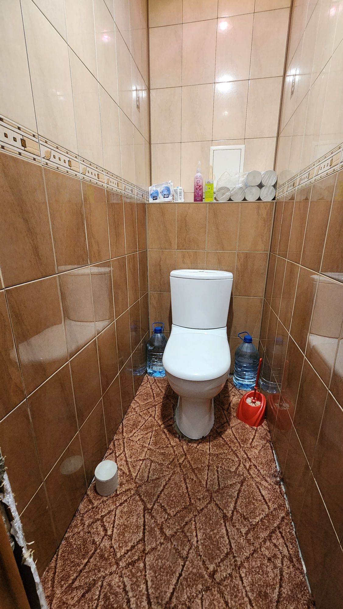 Продам 3х.квартиру м.Обухів  р-н Автошкола