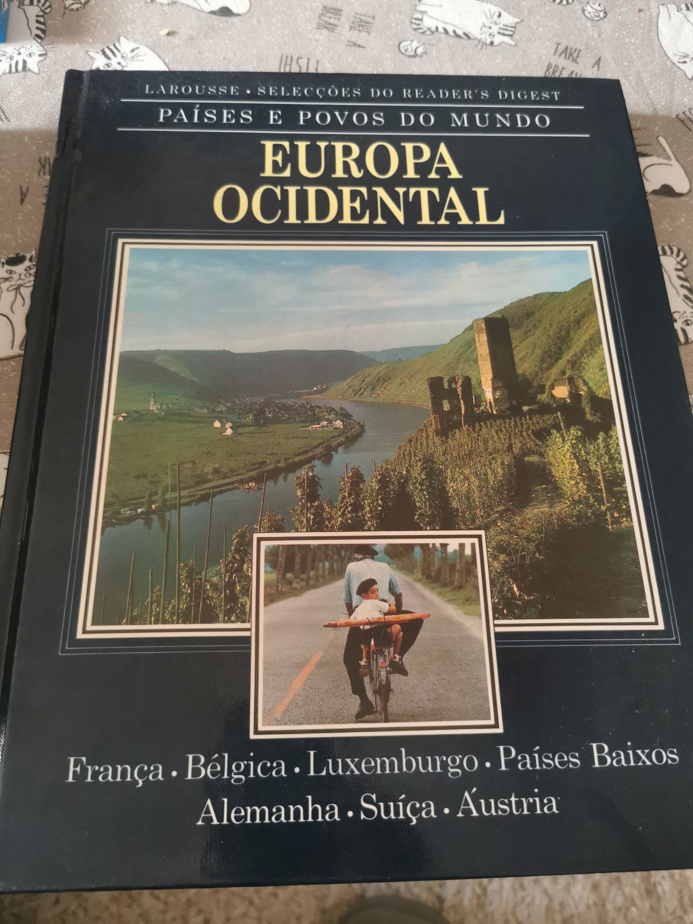 Livro das selecções Reader's Digest Europa Ocidental
Países e povos do