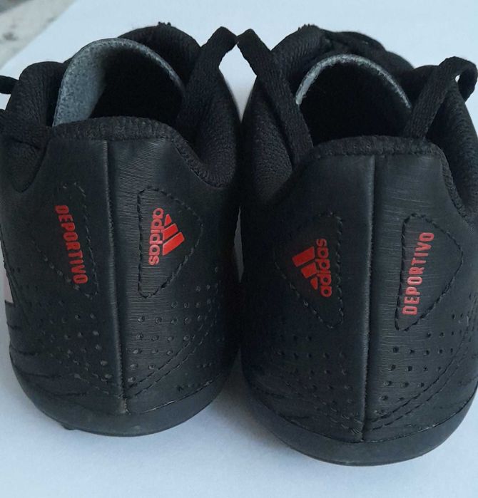 Копачки, бутси, сороканіжки Adidas Originals