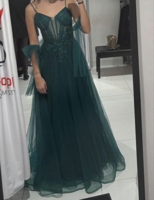 Sukienka studniówkowa księżniczka