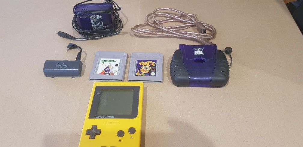 Gameboy pocket + jogos + extras