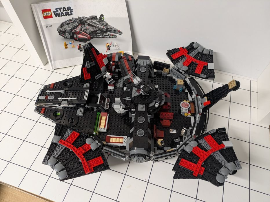 LEGO 75389 Dark Falcon