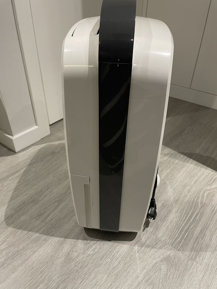 Desumificador e aquecedor marca Flama