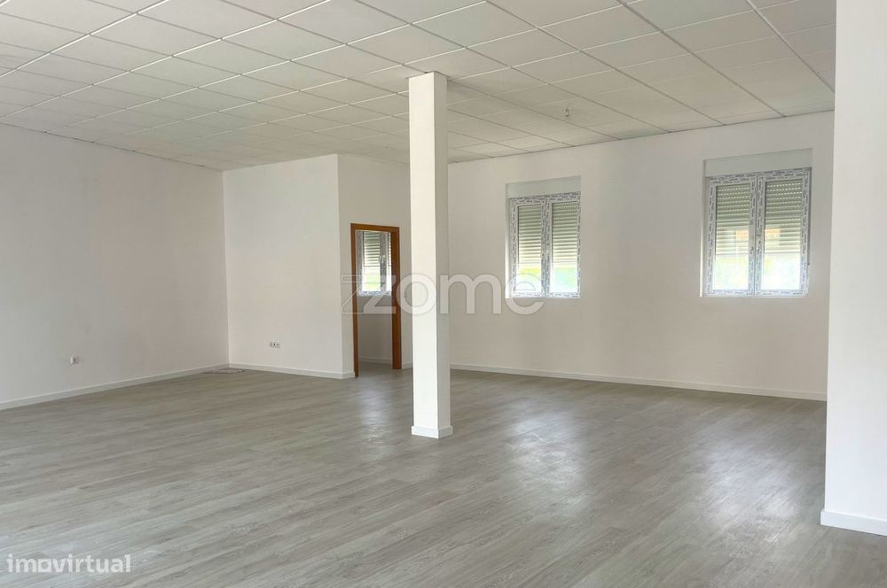 Loja para comercio ou serviços em Ponte da Barca