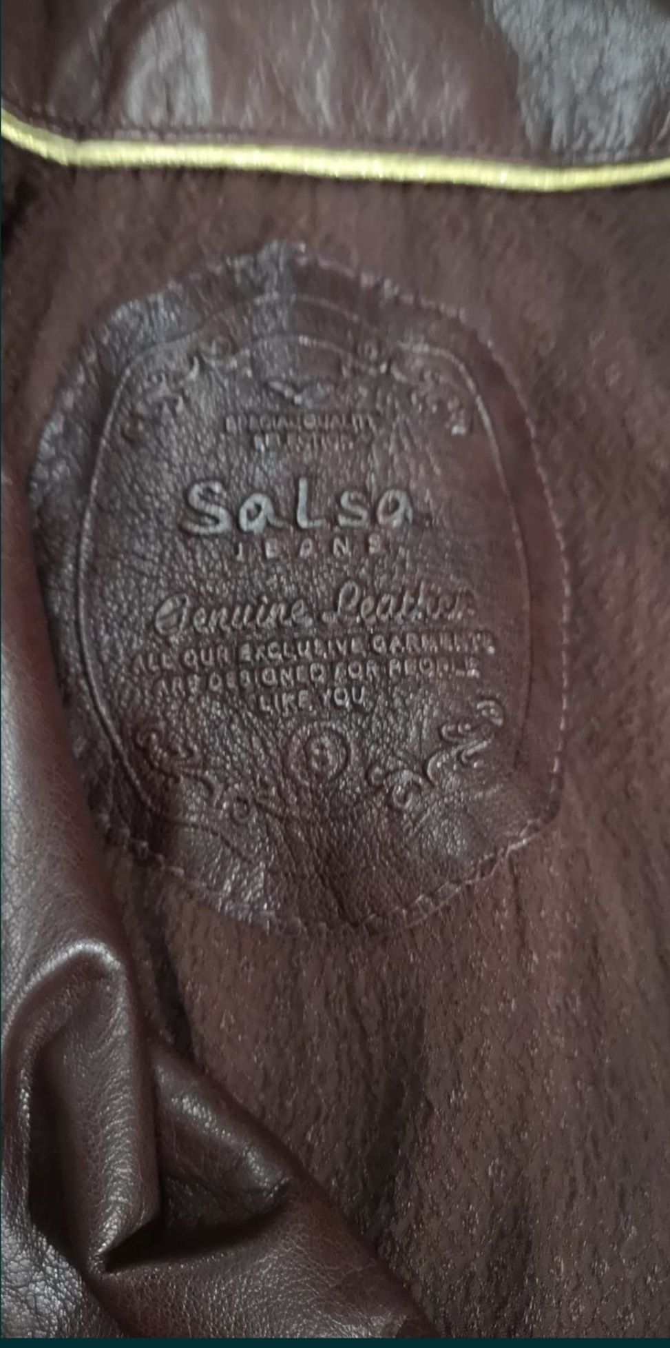 Casaco de pele de senhora marca Salsa