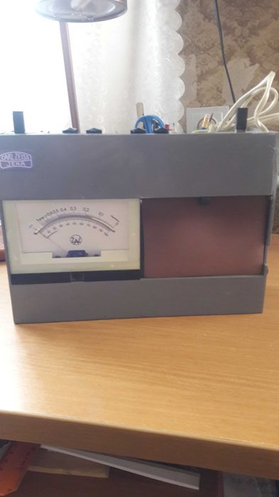 Детектор валюти  і спектрофотометр