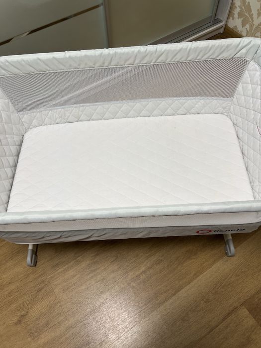 Ліжечко приставне