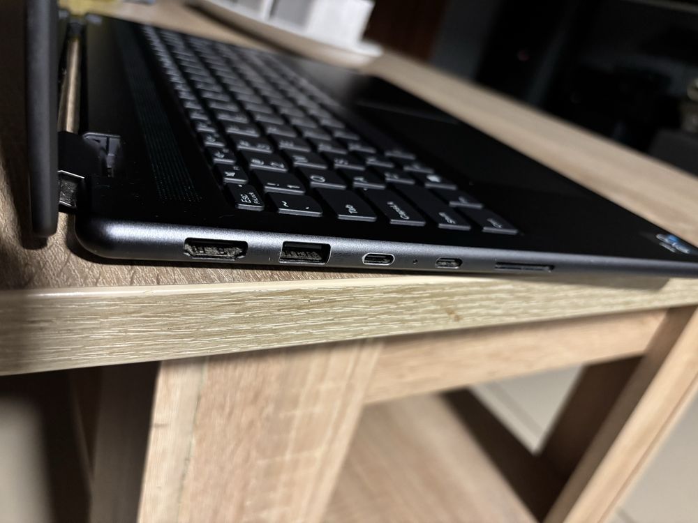 2 w 1 Lenovo Yoga 7 16IAH7 i5-12500h, Ram DDR 5 16gb