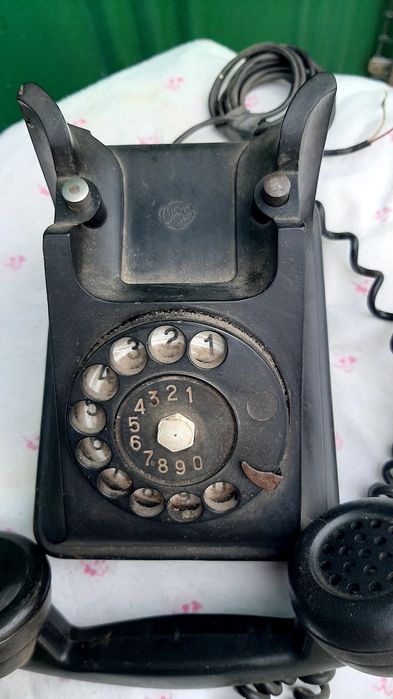 Телефон карболитовый
