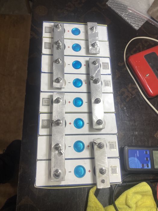 Акумулятор LifePo4 24V 2500w EVE105Ah смарт BMS JK 200Ah