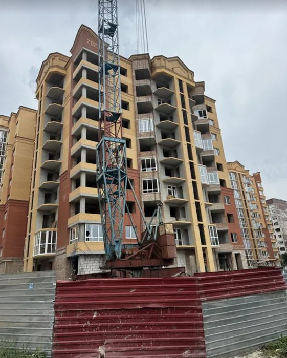 Продаж 1к квартири 44.89 кв. м на пров. Генерала Мирона Тарнавського