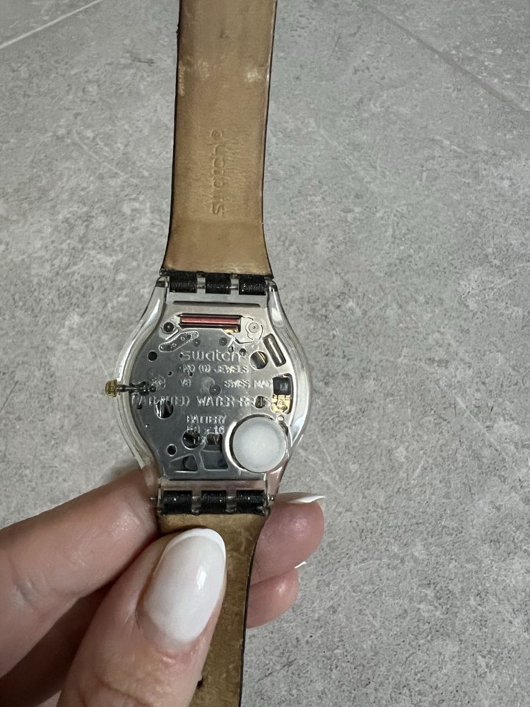 Годинник  Swatch