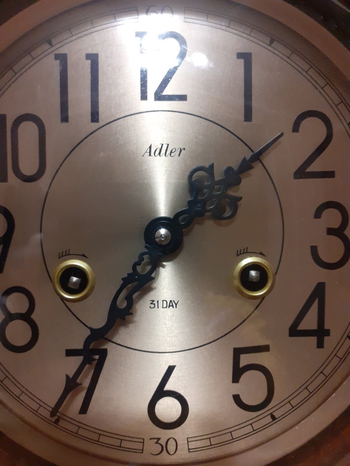 Настенные и напольные часы Adler