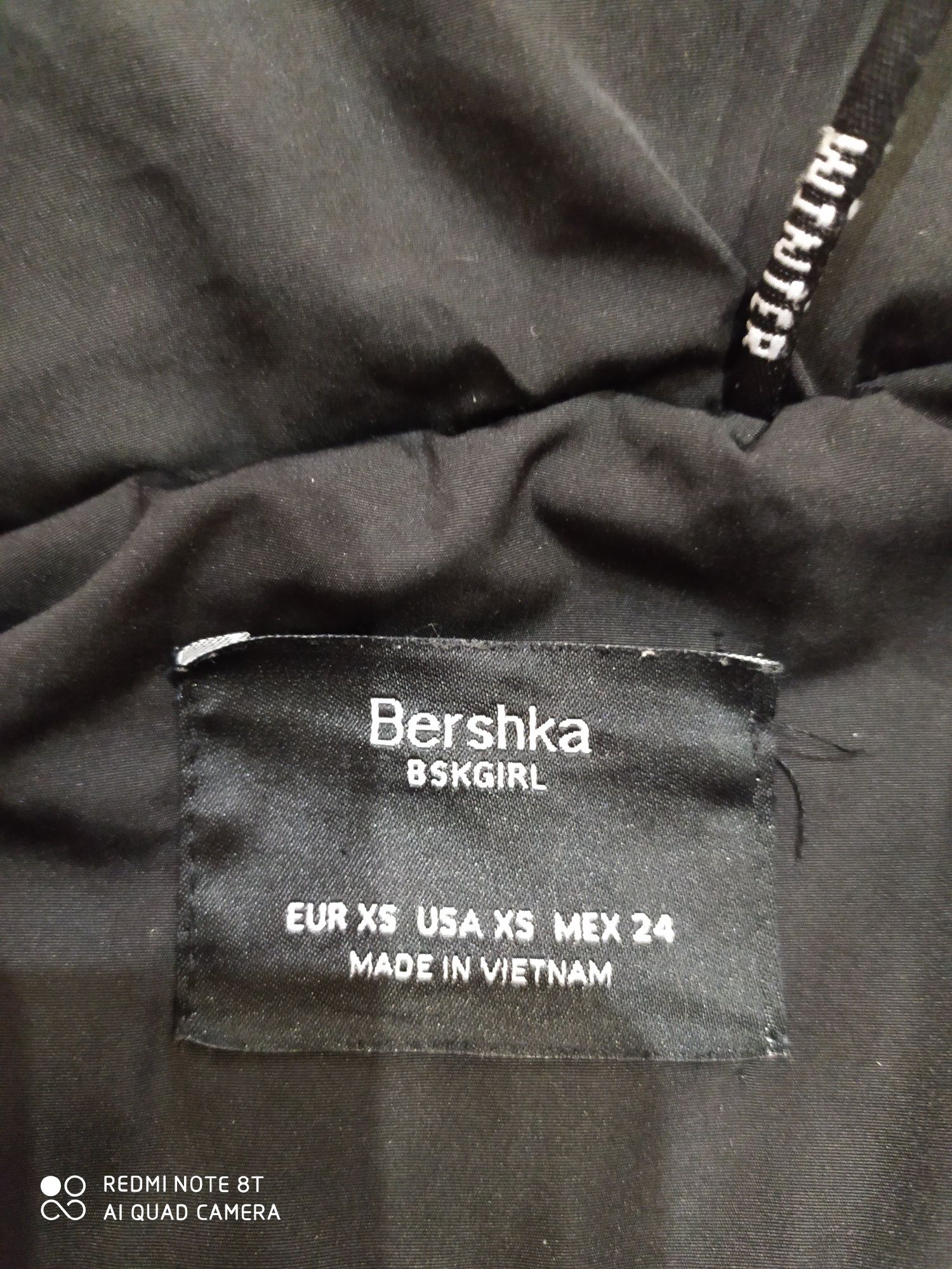 Зимова куртка bershka