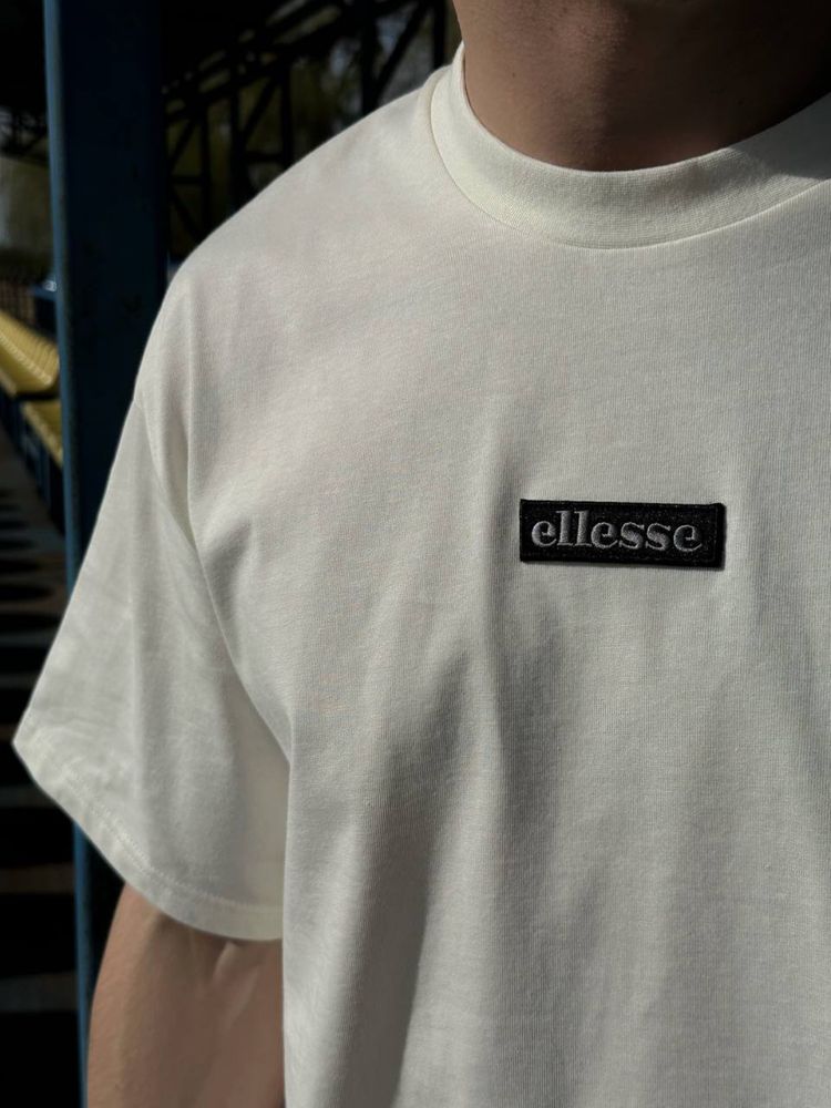 Нова 1:1 Футболка Ellesse